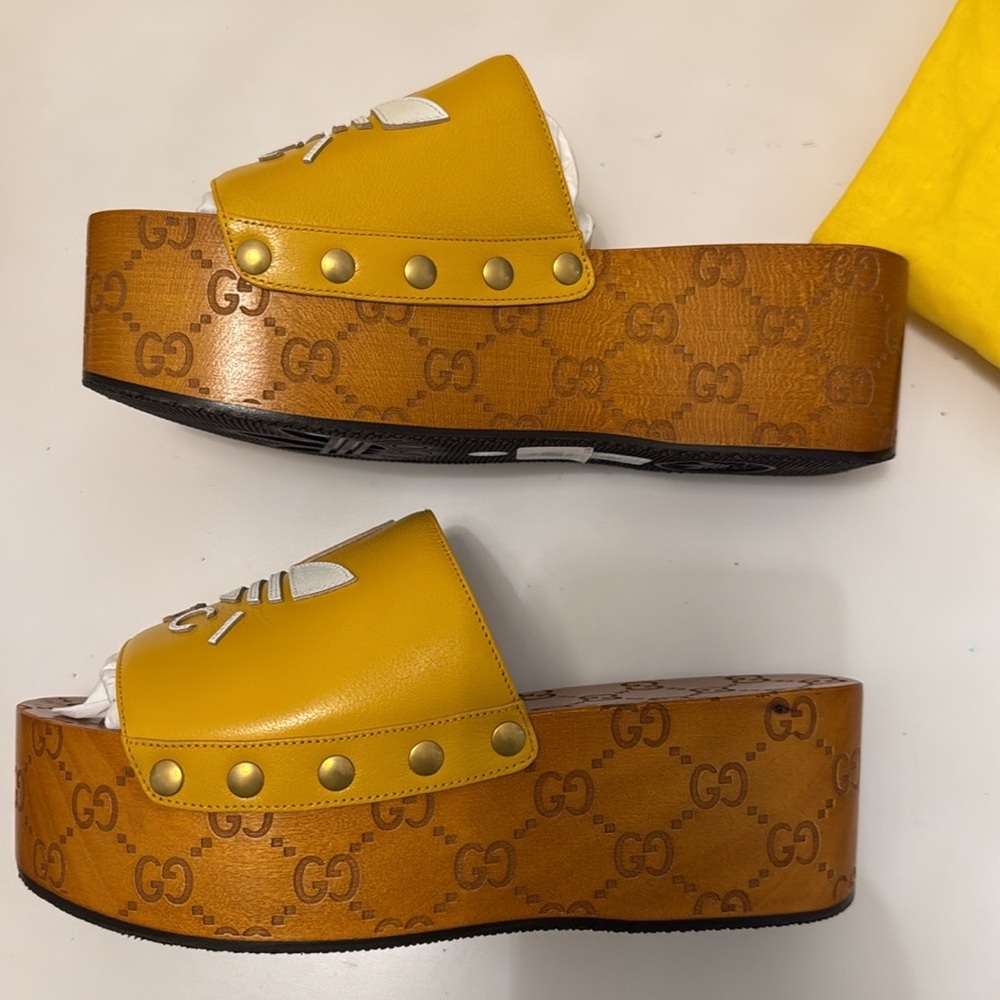 Authentic Gucci x Adidas wooden Platform Slides - Picture 6 of 16